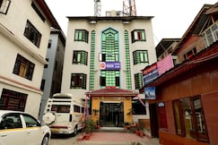 Hotel azad, Srinagar
