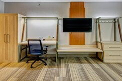 Holiday Inn Express Hotel & Suites London, Laurel