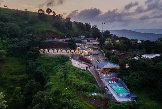 The Hosteller Panshet