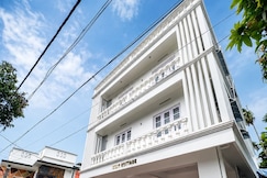 Aura Suites(Near Amrita Hospital), Cochin