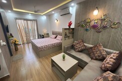 Ufairia Stayora, Greater Noida