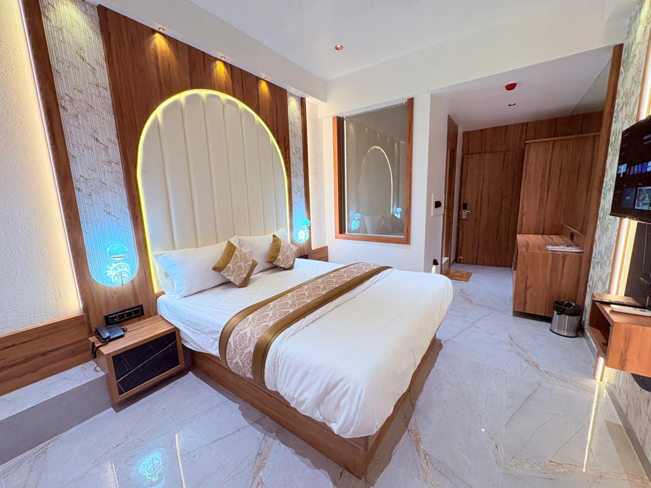 Super Deluxe Room 1
