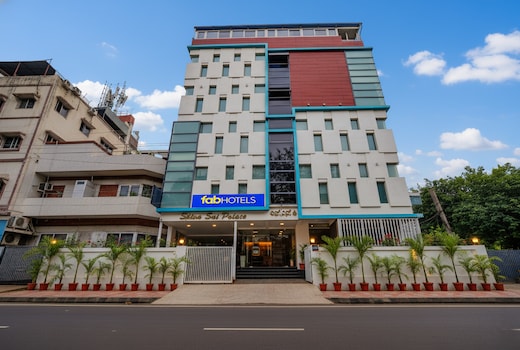 FabHotel Greenwood Xpress Inn - Nr. Manipal Hospital