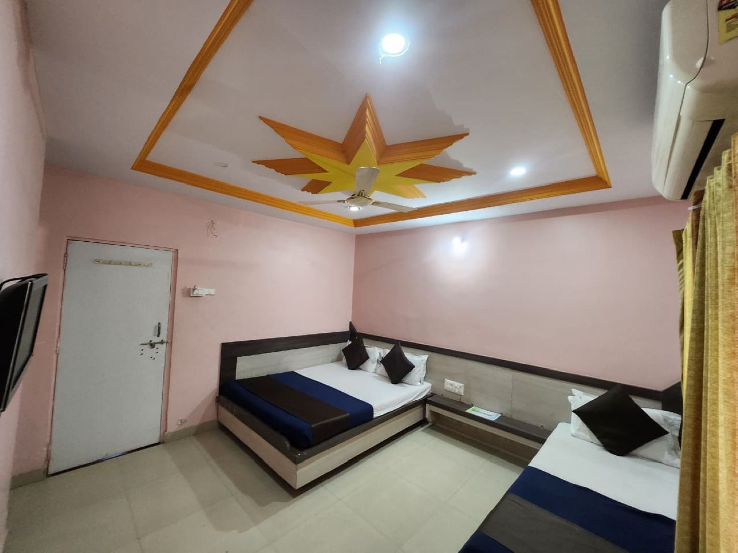 Hotel Sai Laxmi 5