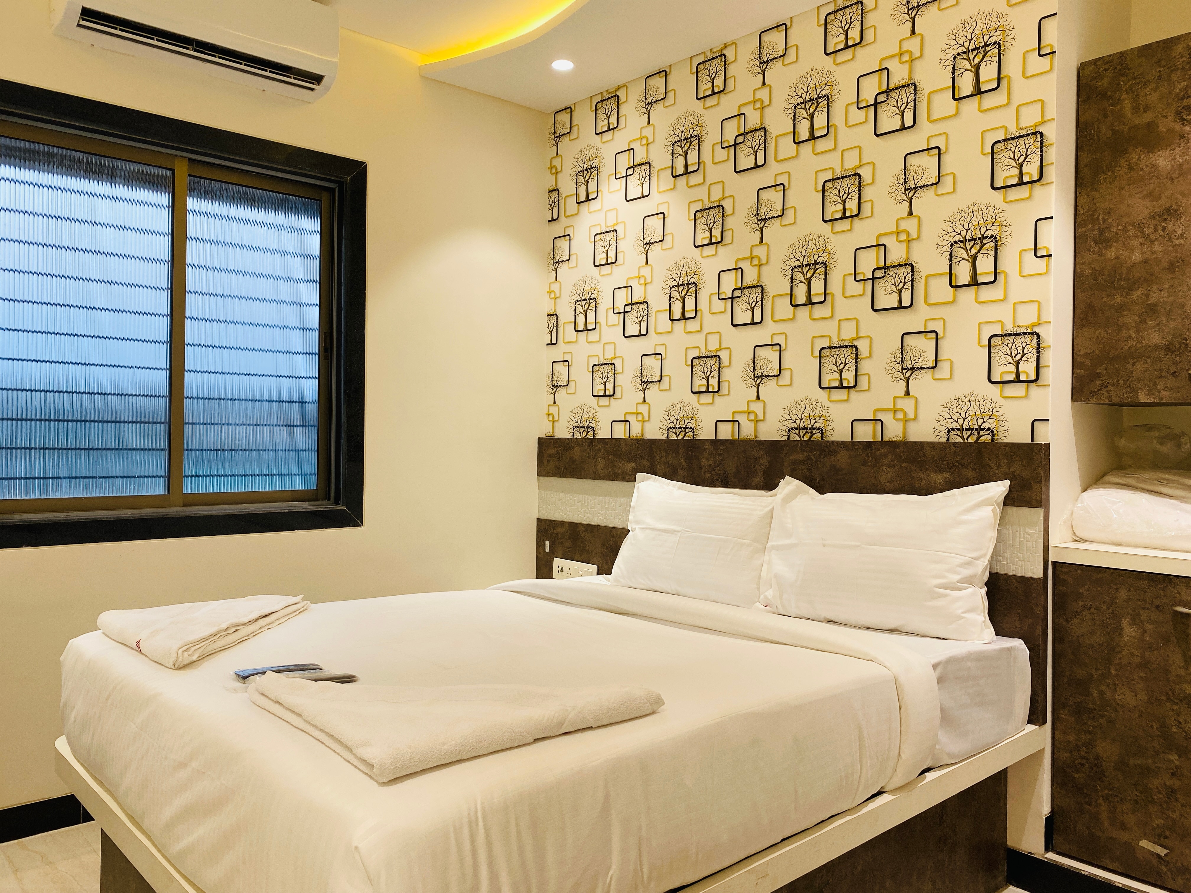 Hotel Rose Inn 2