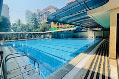 Home2 Renaissance Club, Mumbai