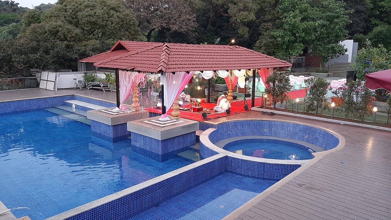 Bharat Hotel Best Rates on Mahabaleshwar Hotel Deals, Reviews & Photos