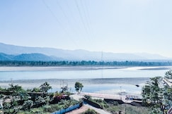 Ganga Studio Apartment 01 BHK, River View, Rishikesh By Homeyhuts, Rishikesh