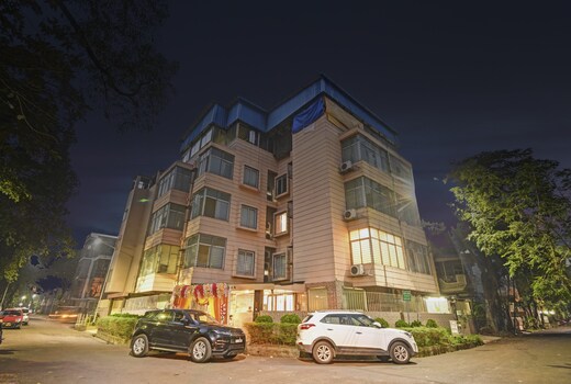 Super Townhouse The Platinum