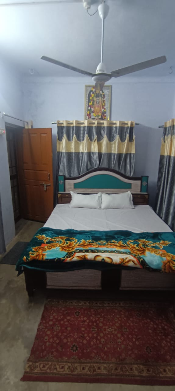 Ratan Homestay - Tap to explore photos