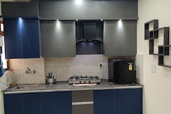 Radha Krishna Apartment, Vrindavan