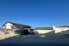 Mithra Resort, Pauri