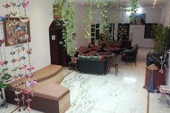 Singhi Villa Guest House | Rooms & Restaurant, Udaipur