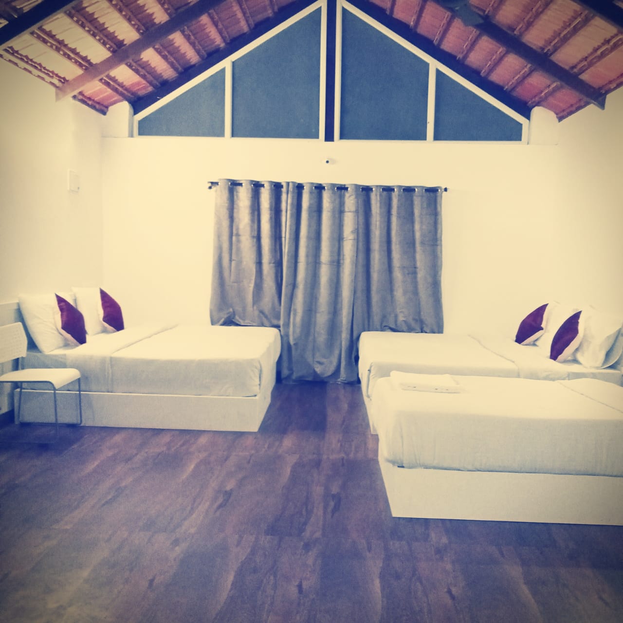 Rose Villa Homestay - Tap to explore photos