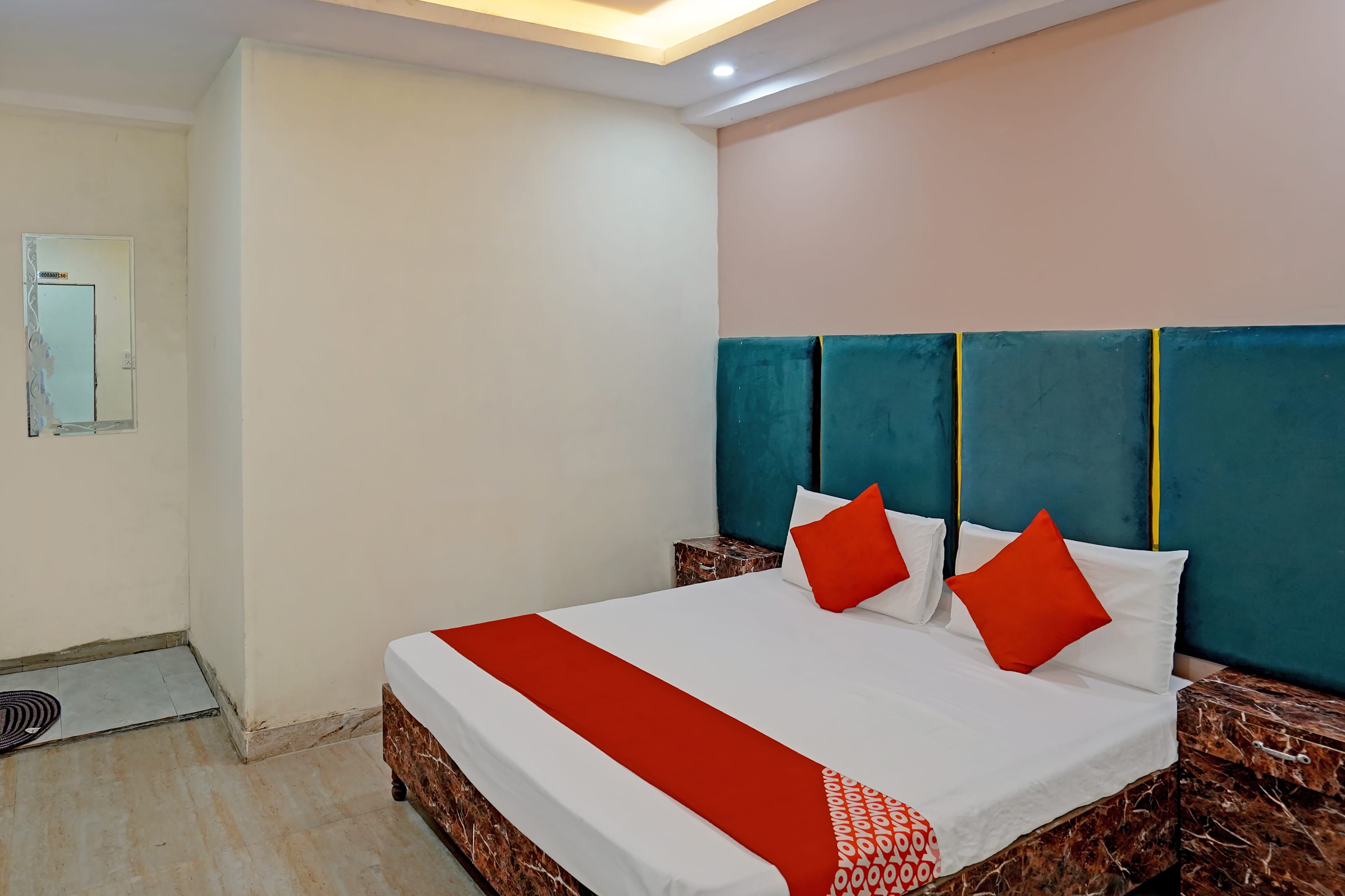 Hotel O Decent Guest House - Tap to explore photos