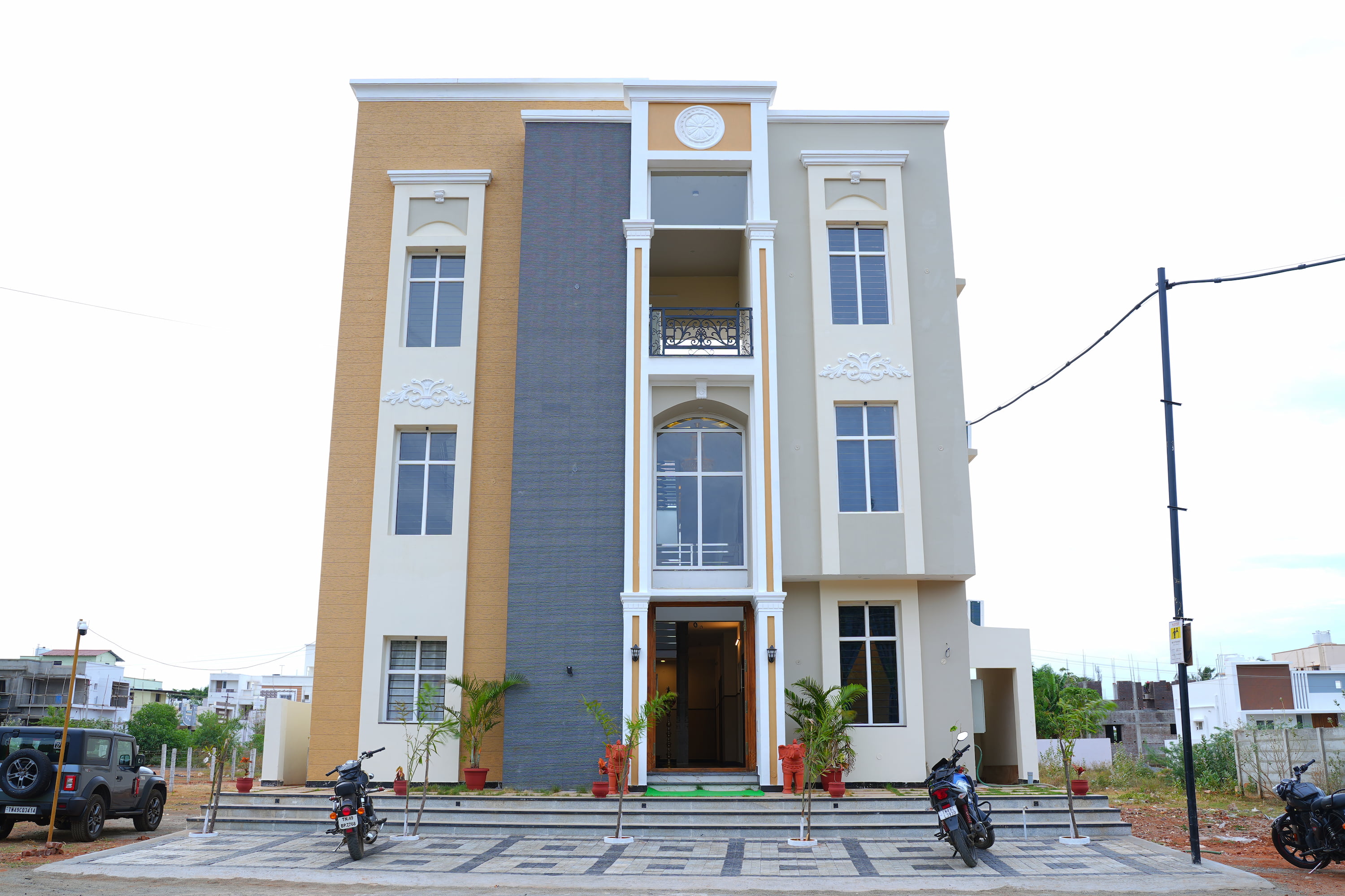 Aranya Home Stays - Tap to explore photos