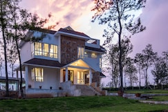 StayVista at 3 Rooms @ Villa Hugel , Coonoor