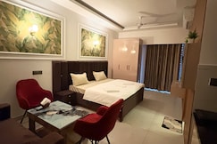 The Arlo North Eye 649, Noida