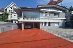 Grey Oasis | 1km from Vadakumnathan Temple, Thrissur