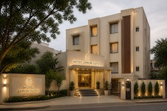Hotel Lemon Suites Delhi Airport, Delhi