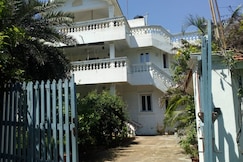 Charming Seaside Villa, Auroville