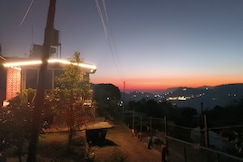 Brijwasi homestay (feel at home), Naukuchiatal