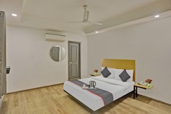 Townhouse Jp Grand Near Mayapuri Chowk, Delhi