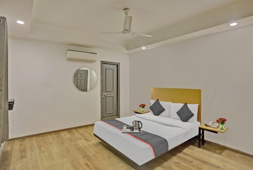 Townhouse Jp Grand Near Mayapuri Chowk