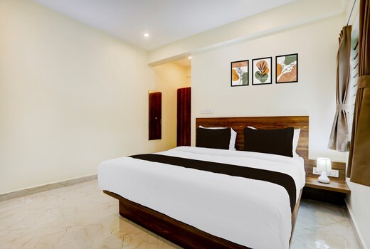 Super Hotel O PANVITH SUITES near Bangalore International Airport
