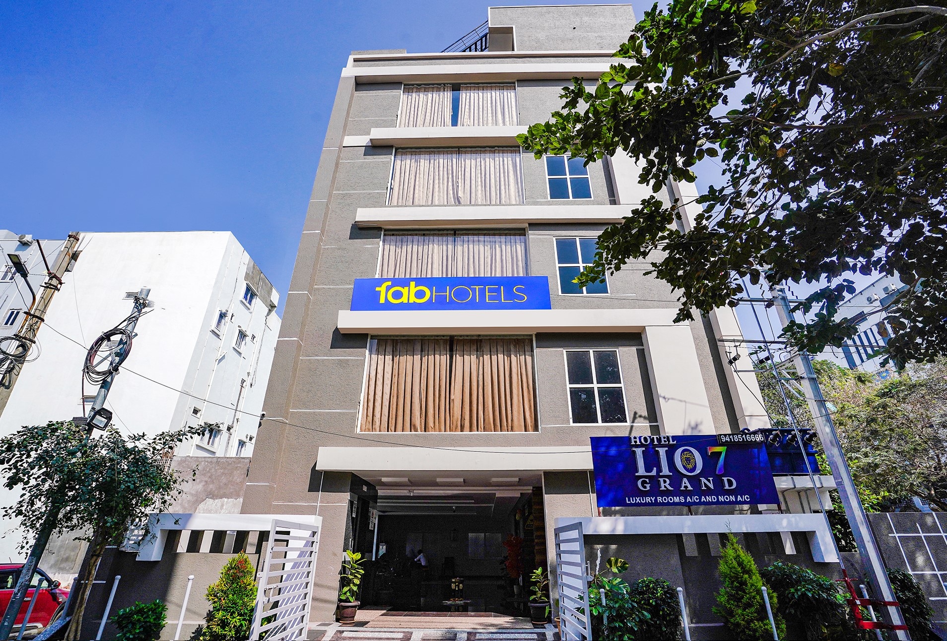 FabHotel Lio7 Grand - Vanasthalipuram - Tap to explore photos