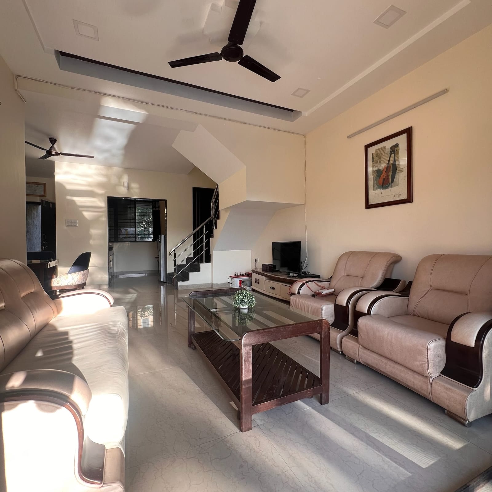 Choudhary Villa 3BHK With Pvt By Stellar Stays - Tap to explore photos