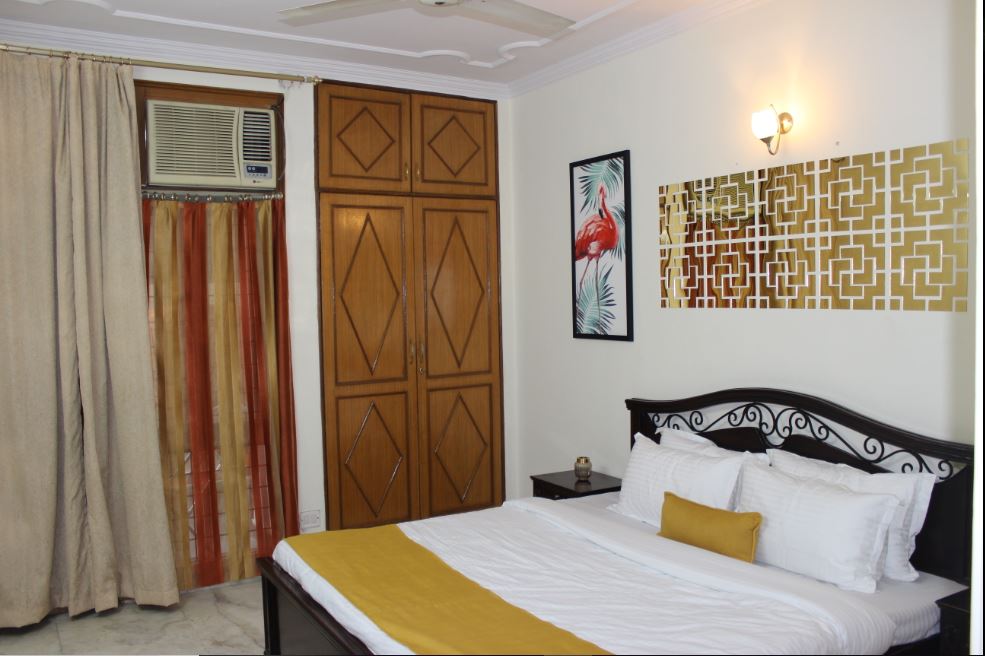 KK Apartments-2 BHK Homestay - Tap to explore photos