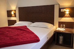 Raja Guest House, Near Railway Station, Amritsar