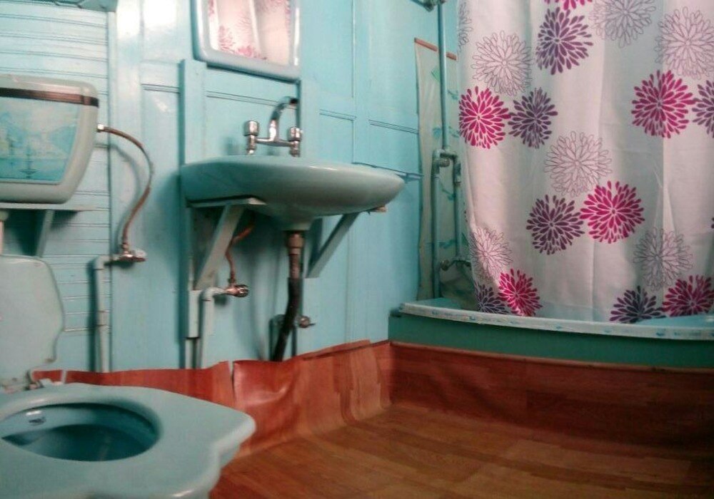 United Continent Group Tulip Guest House - Tap to explore photos