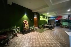 The Green Star Inn, Bhubaneshwar