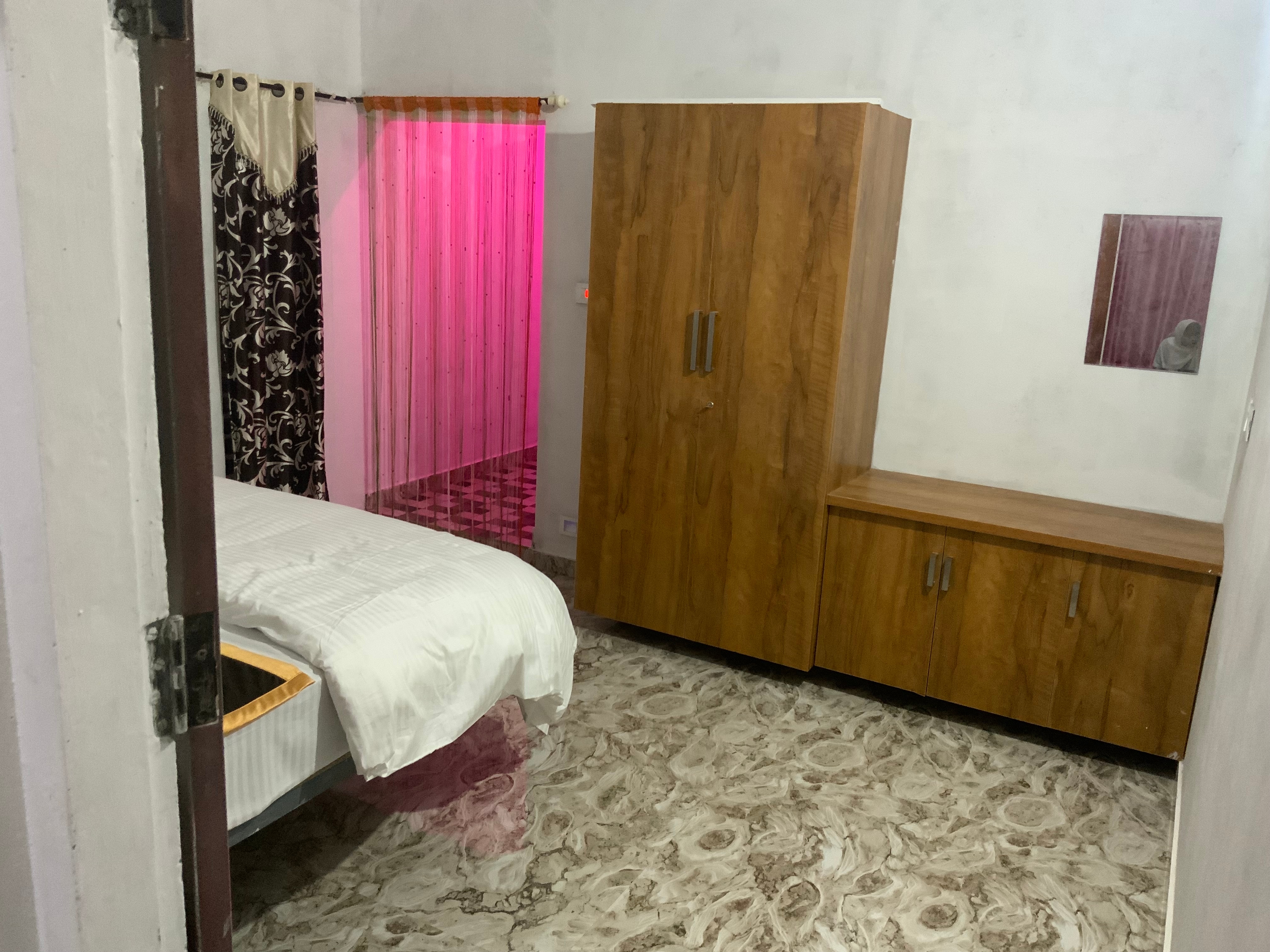 Dreaminn family homestay - Tap to explore photos