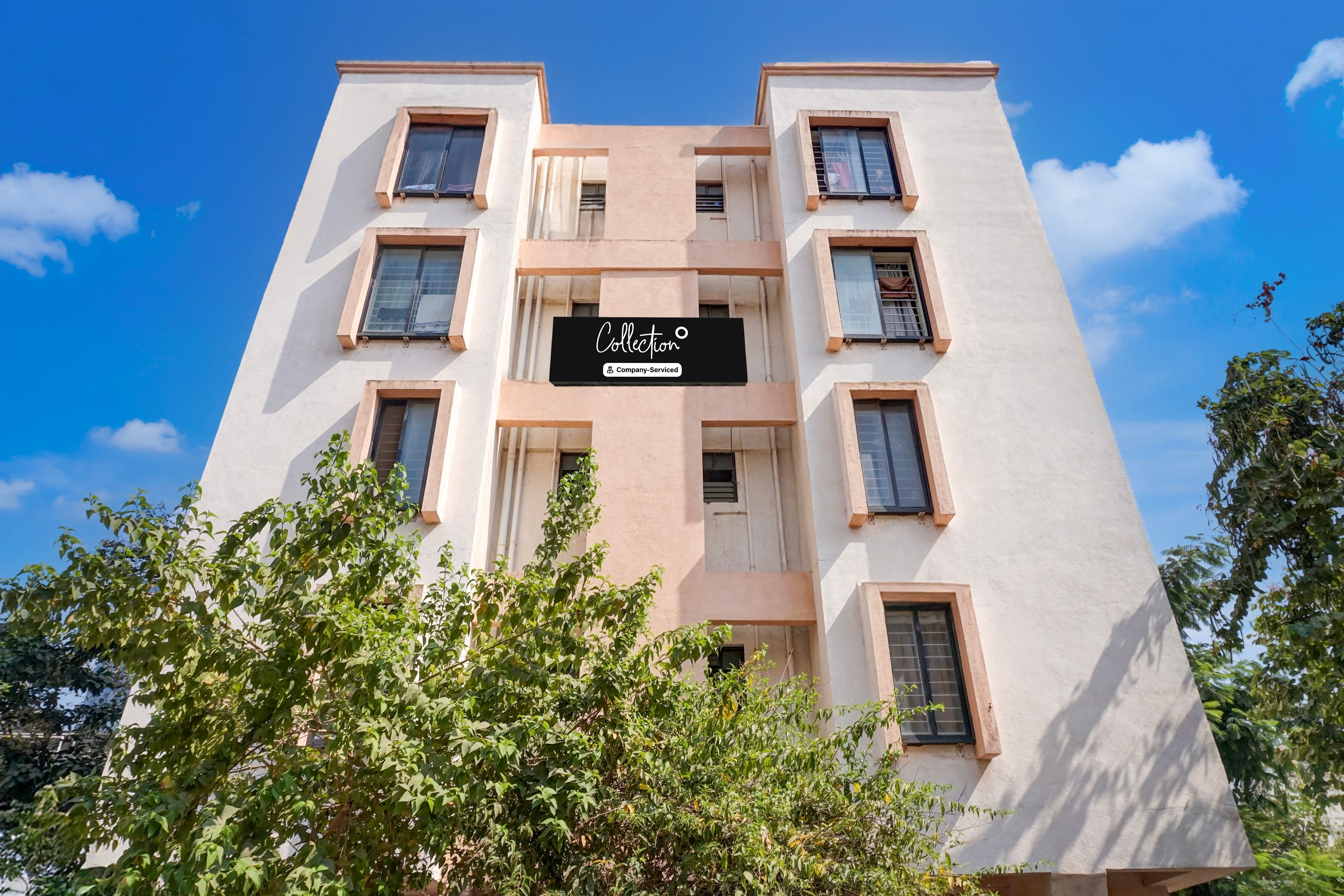 Super Collection O Veerbhadra Nagar Baner - Tap to explore photos