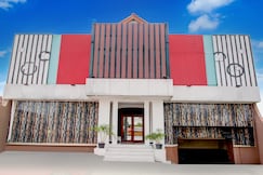 Collection O near Maguwoharjo Stadium formerly Graha Ngaso, Sleman