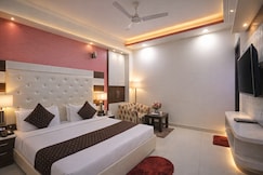 Hotel Renox by Star Inn Near Delhi Airport, Delhi