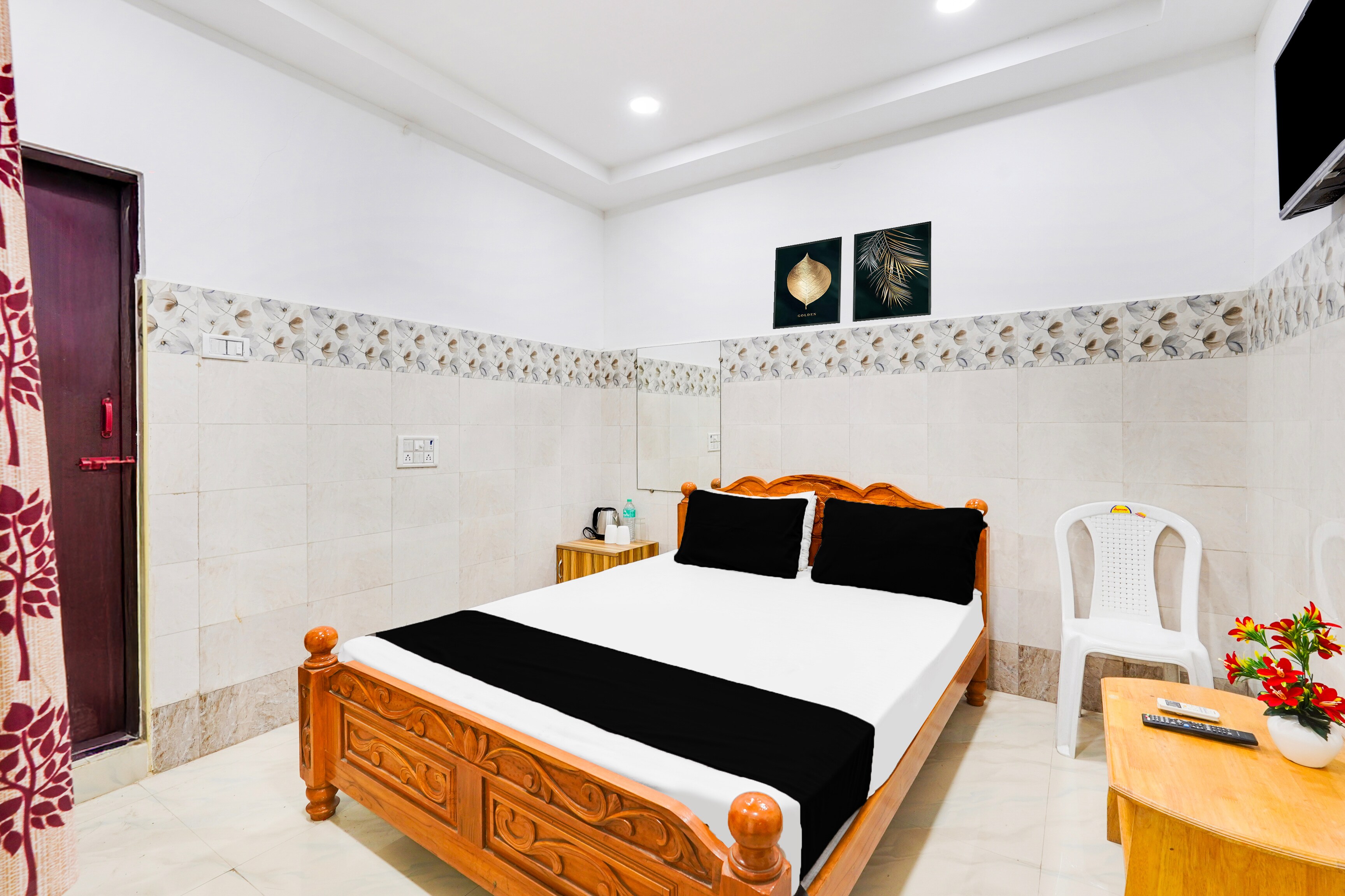 Hotel O Kalaingar Nagar Padappai - Tap to explore photos