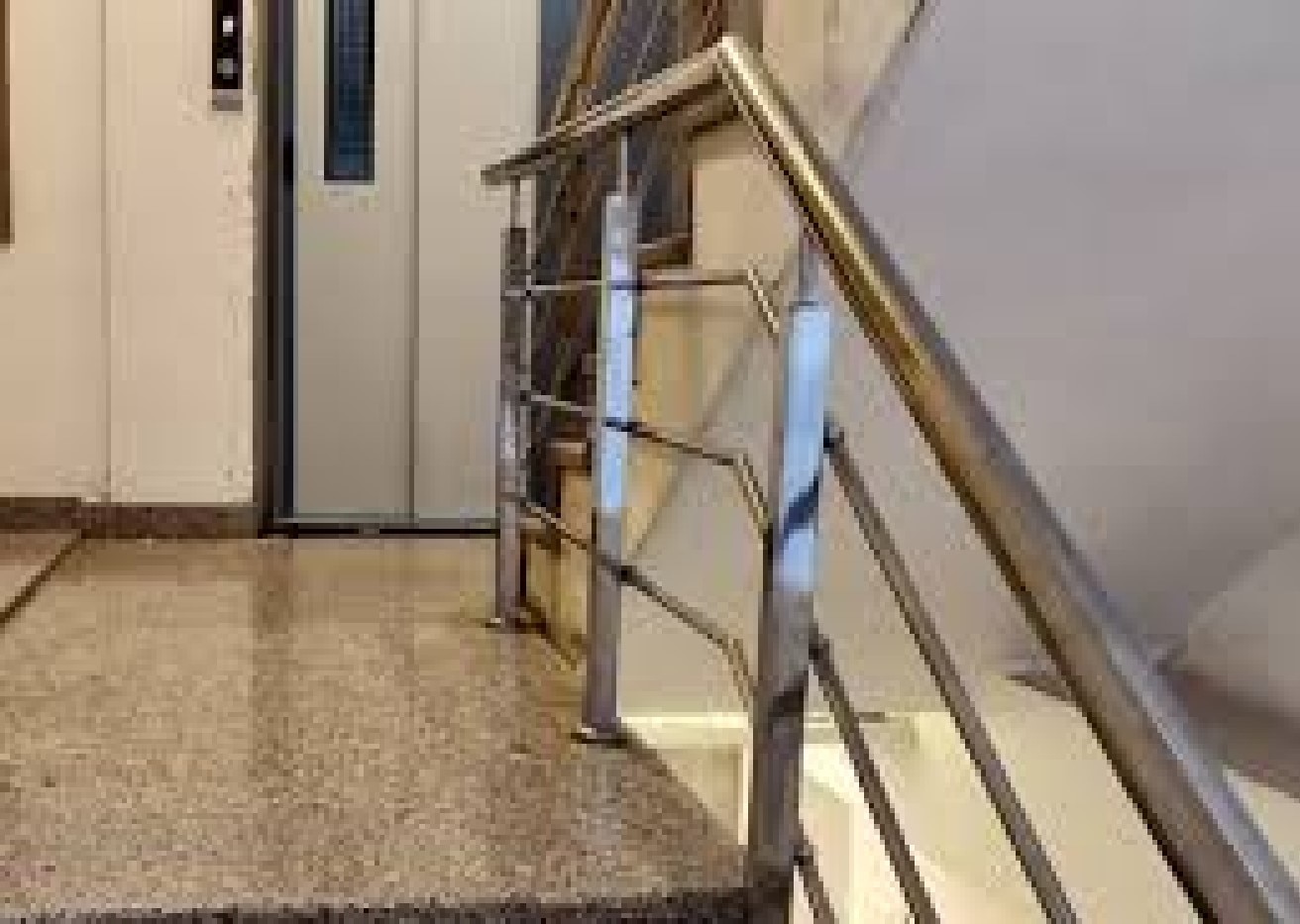 Hotel Jai Vishwanath - Tap to explore photos