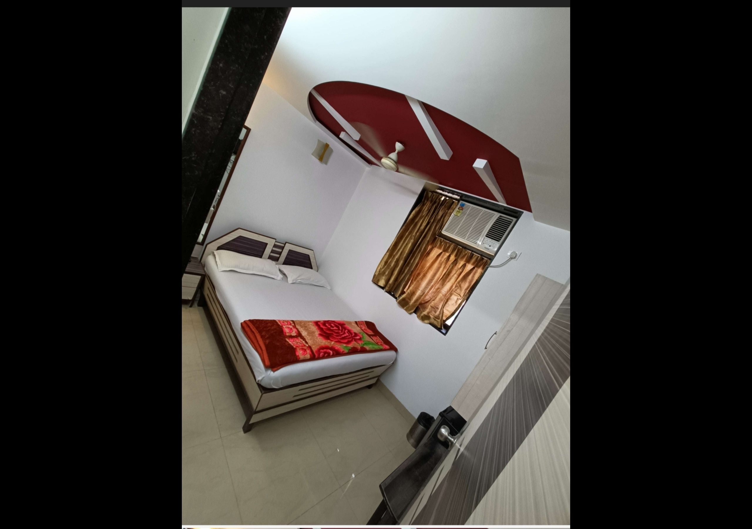 Hotel Broadway Colaba - Tap to explore photos