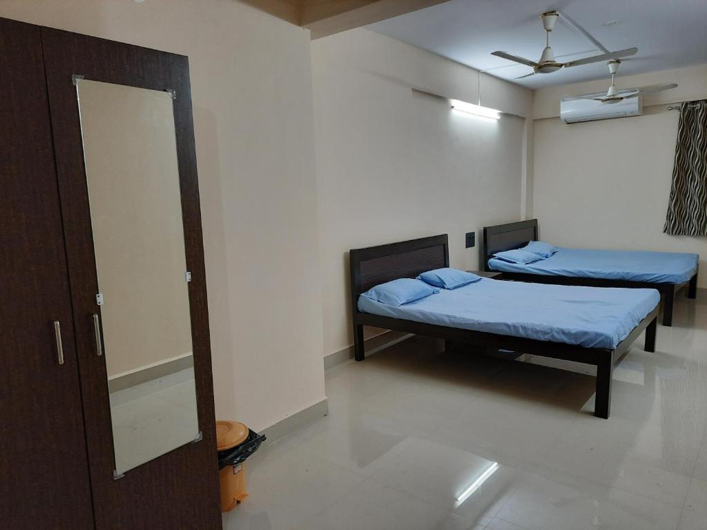 Mahi Guest House, Old Goa - Tap to explore photos