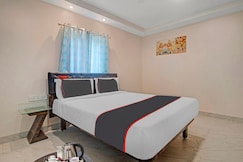 Collection O Halcyon SS Grand, Hyderabad