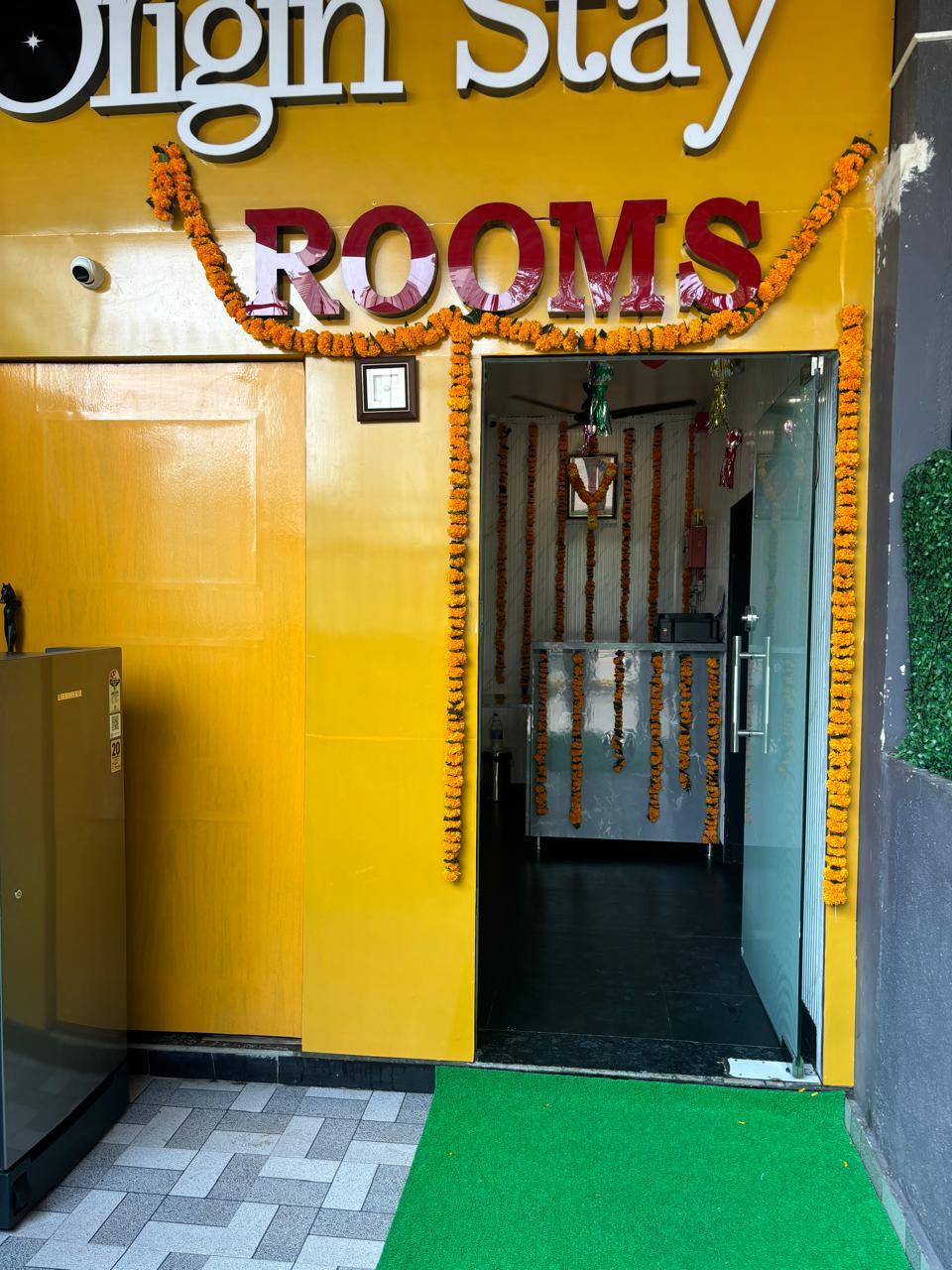 Origin stay rooms - Tap to explore photos