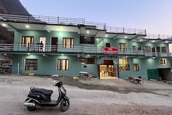 Hotel New Yamuna Putra, Uttarkashi