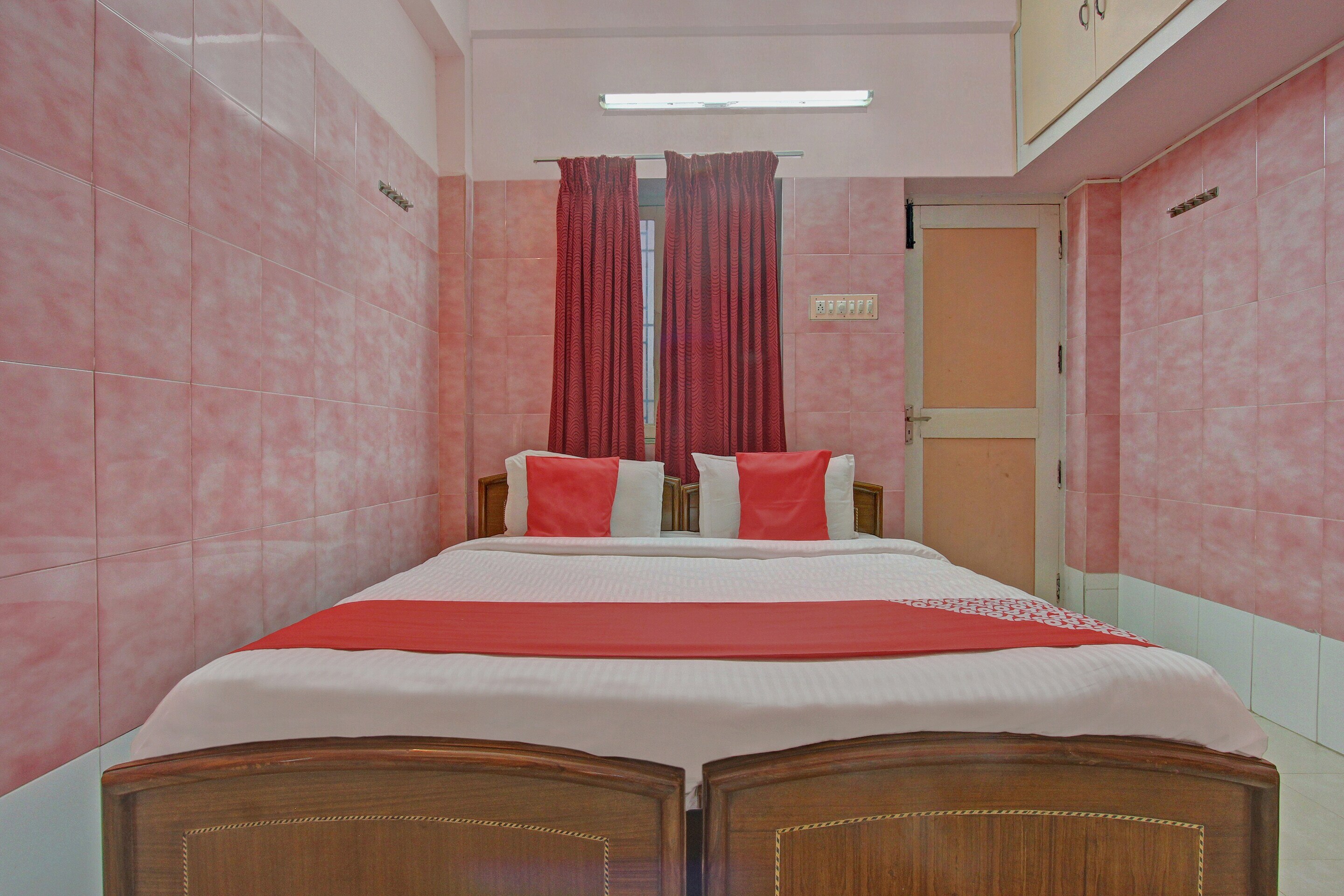 Hotel O Annai Residency - Tap to explore photos