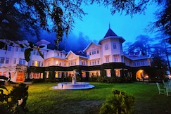 Woodville Palace - A Heritage Since 1938, Nihri