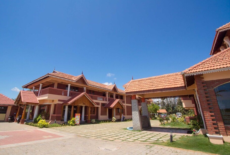 GS Resorts 𝗕𝗢𝗢𝗞 Velankanni Resort 𝘄𝗶𝘁𝗵 ₹𝟬 𝗣𝗔𝗬𝗠𝗘𝗡𝗧