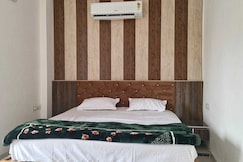 HOTEL O SARPANCH & RESTAURANT, Bahraich